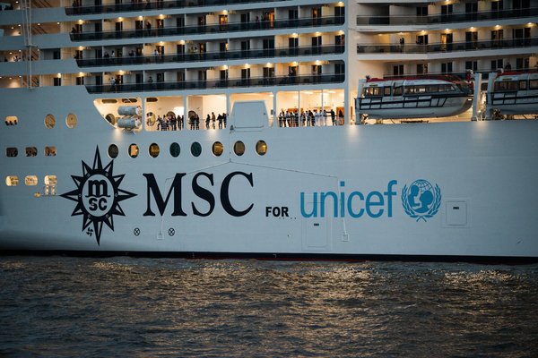 Quels sont les meilleurs itinéraires pour une randonnée dans les montagnes du Jura, Suisse?